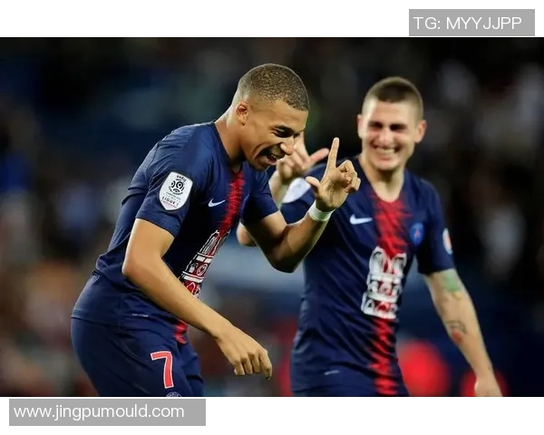 足总杯惊现冷门巴黎圣日耳曼与热刺激战成平局补时进球引爆全场